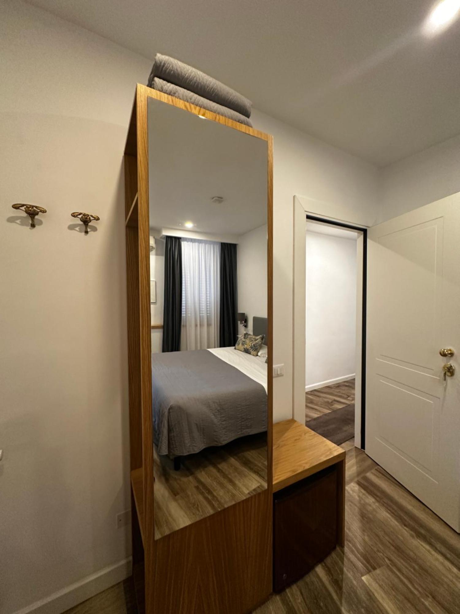 All Comfort Astoria Palace Roma Dış mekan fotoğraf