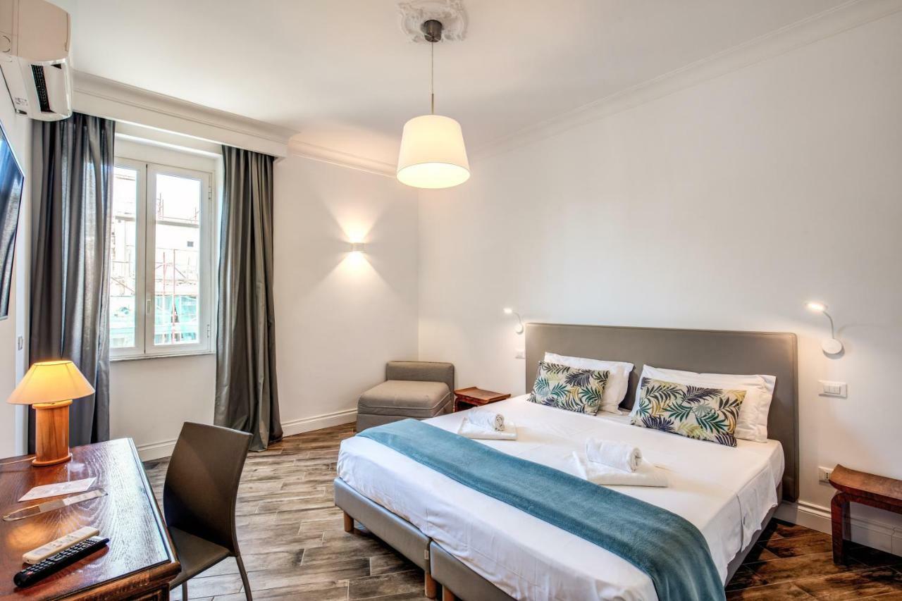 All Comfort Astoria Palace Roma Dış mekan fotoğraf